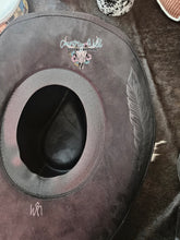Load image into Gallery viewer, Custom Burned Felt Cowgirl Hat